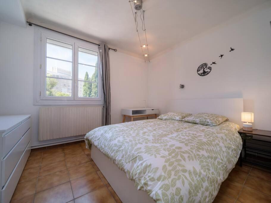 Appartement Tout Equipe Traversant 6 A 8 Couchages Marseille Eksteriør billede