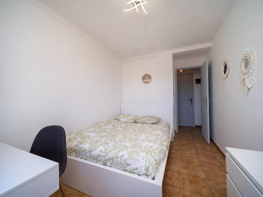 Appartement Tout Equipe Traversant 6 A 8 Couchages Marseille Eksteriør billede