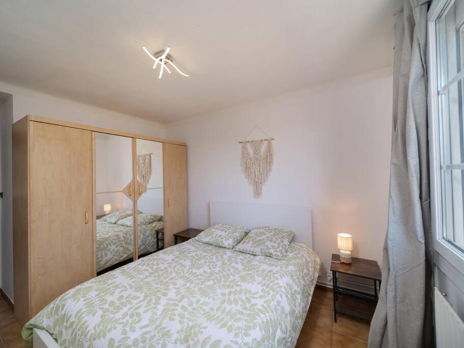 Appartement Tout Equipe Traversant 6 A 8 Couchages Marseille Eksteriør billede